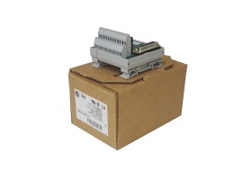 Imagen de artículo para ALLEN BRADLEY 1492-AIFM6TC-3
