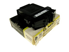 Item image for ALLEN BRADLEY 1492-G050 in condition OB