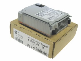 ALLEN BRADLEY 1769-OA8