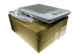 ALLEN BRADLEY 2711P-B12C4D2