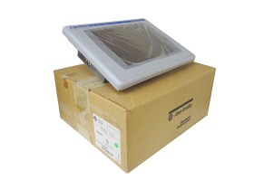 ALLEN BRADLEY 2711P-T10C4A8