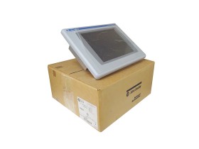 ALLEN BRADLEY 2711P-T10C4D2