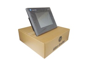 ALLEN BRADLEY 2711-T10C3L1