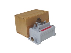 ALLEN BRADLEY 800H-2HCM7