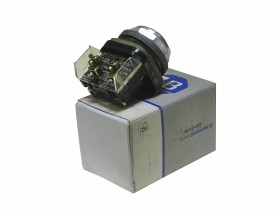 ALLENBRADLEY_800TB1A