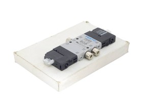 FESTO CPE10-M1BH-5/3G-M5-B