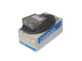 OMRON E3L-DS50E4-50