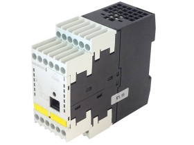 Imagen del artículo para SIEMENS 3RK1 105-1AE04-0CA0 en condición USED
