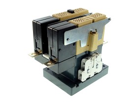 Item image for SIEMENS 3TC4 817-0BP0 in condition USED