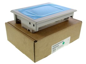 Imagen del artículo para SIEMENS 6AV6 642-0AA11-0AX1 en condición NEW