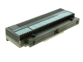 Imagen del artículo para SIEMENS 6ES7 131-0BL00-0XB0 en condición USED