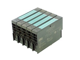 Imagen del artículo para SIEMENS 6ES7 131-4BD00-0AA0 en condición USED