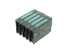 Imagen del artículo para SIEMENS 6ES7 132-4BD02-0AA0 en condición USED