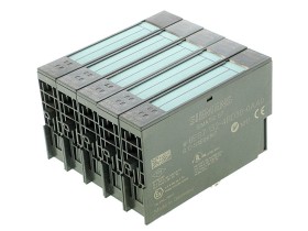 Imagen del artículo para SIEMENS 6ES7 132-4BD30-0AA0 en condición USED