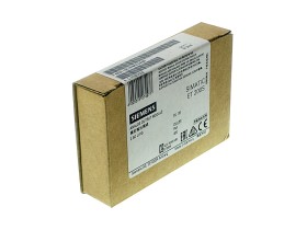 Imagen del artículo para SIEMENS 6ES7 135-4FB52-0AB0 en condición FS