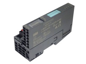 Imagen del artículo para SIEMENS 6ES7 151-1AA06-0AB0 en condición USED