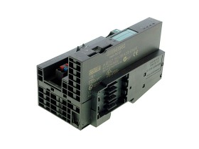 Imagen del artículo para SIEMENS 6ES7 151-3BA23-0AB0 en condición USED