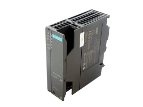 Imagen del artículo para SIEMENS 6ES7 153-2BA70-0XB0 en condición USED
