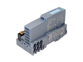 Imagen del artículo para SIEMENS 6ES7 155-6AU01-0BN0 en condición USED