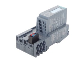 Imagen del artículo para SIEMENS 6ES7 155-6AU01-0CN0 en condición USED