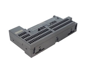 Imagen del artículo para SIEMENS 6ES7 193-1CL00-0XA0 en condición USED