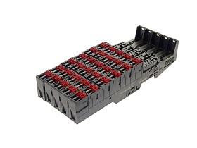 Imagen del artículo para SIEMENS 6ES7 193-4CA80-0AA0 en condición USED