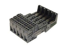 Imagen del artículo para SIEMENS 6ES7 193-4CB10-0AA0 en condición USED