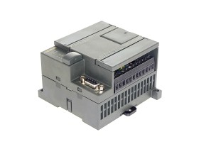 Imagen del artículo para SIEMENS 6ES7 212-1AB21-0XB0 en condición USED