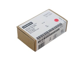 Imagen del artículo para SIEMENS 6ES7 223-0BD30-0XB0 en condición MFS